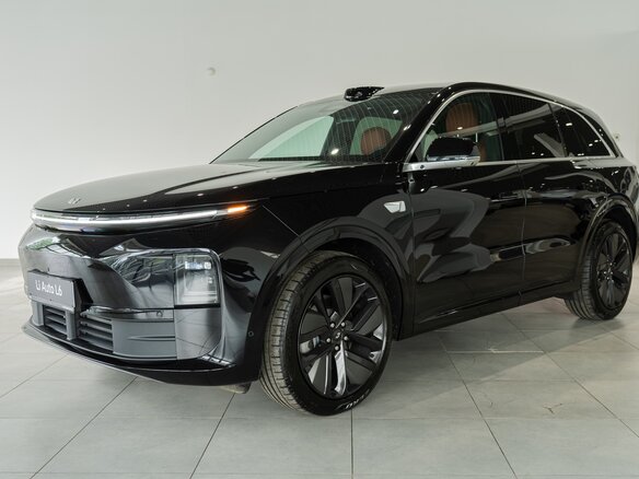2025 Li Auto (Lixiang) L6 I, чёрный - вид 1