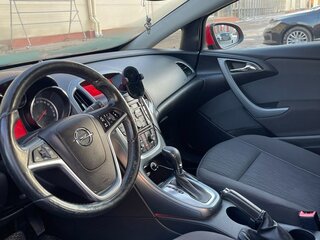 2012 Opel Astra GTC J Рестайлинг, красный, 960000 рублей, вид 3