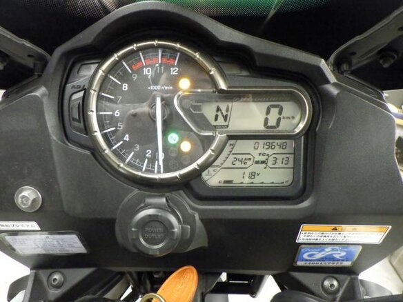 2016 Suzuki V-Strom 1000, красный, 800000 рублей - вид 7