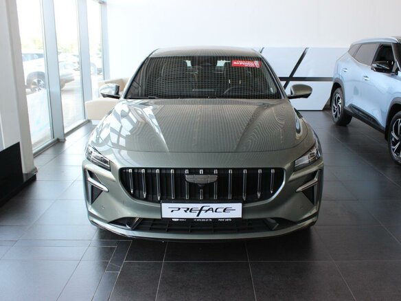 2026 Geely Preface I, зелёный, 3429990 рублей - вид 2