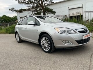 2011 Opel Astra J, серебристый, 850000 рублей, вид 3