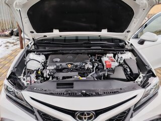 2022 Toyota Camry US Market VIII (XV70) Рестайлинг, белый, 3690999 рублей, вид 3