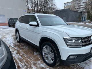2018 Volkswagen Teramont I, белый, 2500000 рублей, вид 1