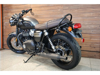 2021 Triumph Bonneville T120, чёрный, 1350000 рублей, вид 4
