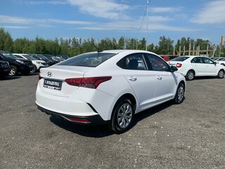 2022 Hyundai Solaris II Рестайлинг, белый, 1613500 рублей, вид 5