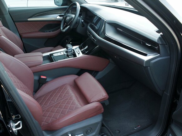 2024 Audi Q6 50 TFSI, чёрный, 6590000 рублей - вид 5