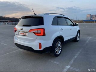 2014 Kia Sorento II Рестайлинг, белый, 1740000 рублей, вид 4