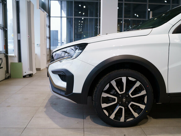 2026 Lada (ВАЗ) Vesta Cross I Рестайлинг (NG), белый - вид 12