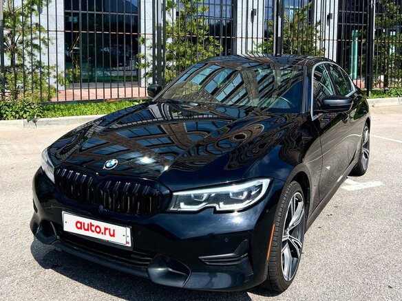 2020 BMW 3 серии 330i xDrive VII (G2x), чёрный, 3490000 рублей