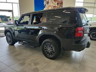 2025 Toyota Land Cruiser Prado 250 Series, чёрный, 13499864 рублей, вид 4