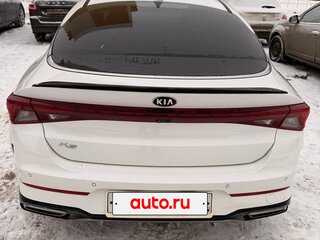 2021 Kia K5 III, белый, 2500000 рублей, вид 5