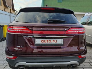 2019 Lincoln MKC I Рестайлинг, красный, 2300000 рублей, вид 5