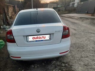2011 Skoda Octavia II (A5) Рестайлинг, белый, 640000 рублей, вид 4