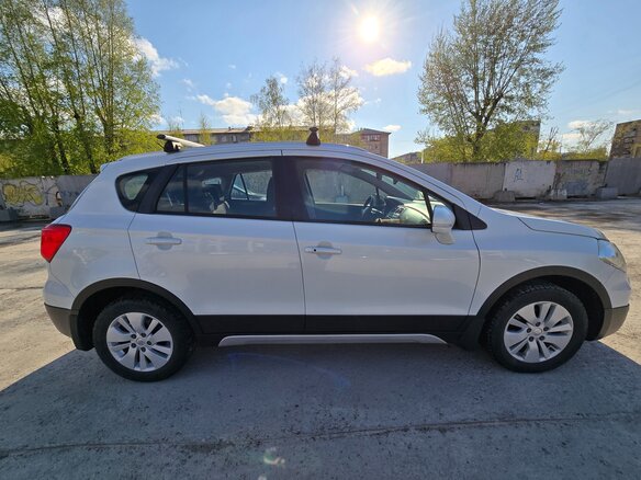 2014 Suzuki SX4 II (S-Cross), белый, 1190000 рублей - вид 18