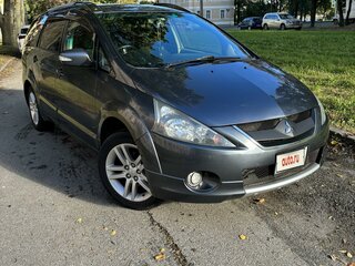 2006 Mitsubishi Grandis I, серый, 560000 рублей, вид 2