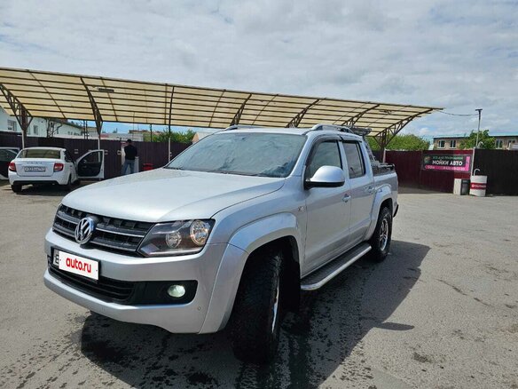2013 Volkswagen Amarok Double Cab full-time I, серебристый, 2100000 рублей