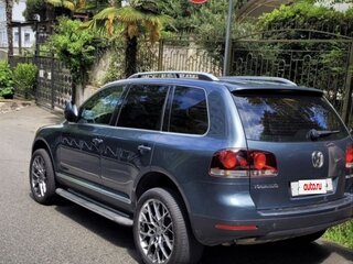 2007 Volkswagen Touareg I Рестайлинг, серый, 1300000 рублей, вид 1