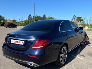 2017 Mercedes-Benz E-Класс 220 d V (W213, S213, C238), синий, 3400000 рублей, вид 4