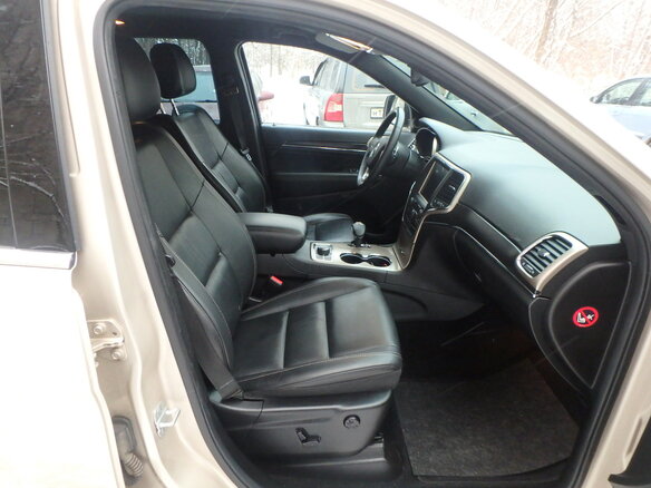 2013 Jeep Grand Cherokee IV (WK2) Рестайлинг, бежевый - вид 19