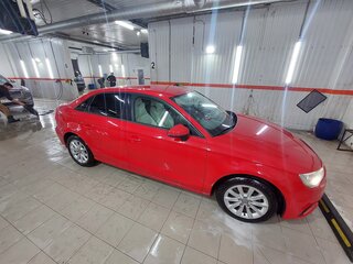 2014 Audi A3 III (8V), красный, 1650000 рублей, вид 4