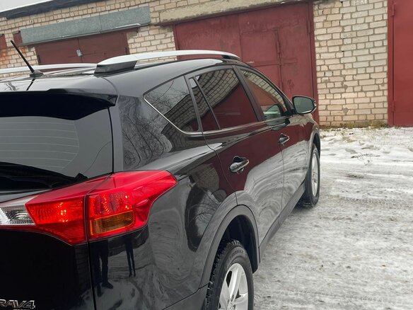 2014 Toyota RAV4 IV (XA40), чёрный, 1799000 рублей - вид 3
