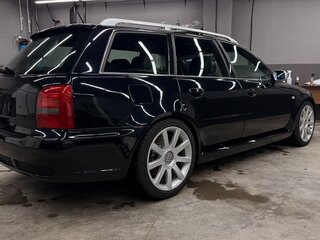 2000 Audi RS 4 I (B5), чёрный, 3600000 рублей, вид 3