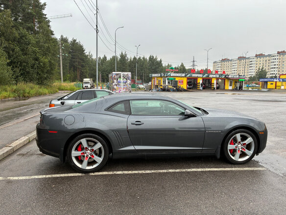 2009 Chevrolet Camaro V, серый, 2500000 рублей - вид 1