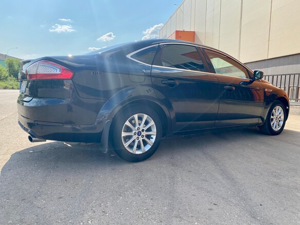 2011 Ford Mondeo IV Рестайлинг, чёрный, 860000 рублей - вид 4