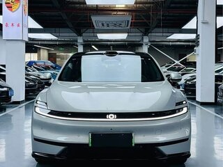 2025 Changan Qiyuan A06 28.39 kWh, серебристый, 2245002 рублей, вид 2