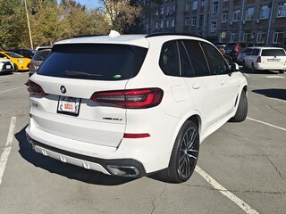 2018 BMW X5 30d IV (G05/G18), белый, 6700000 рублей, вид 2