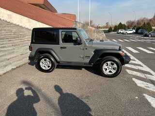 2021 Jeep Wrangler IV (JL), серый, 3799274 рублей, вид 3
