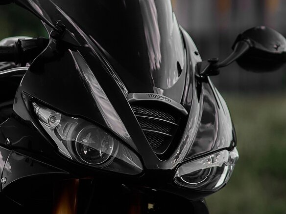 2009 Triumph Daytona 675, чёрный, 510000 рублей - вид 3