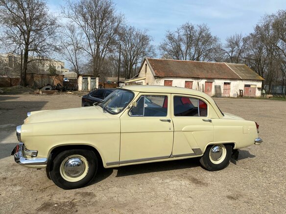1966 ГАЗ 21 «Волга» 21Р, бежевый, 700000 рублей - вид 10