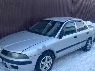 2003 Mitsubishi Carisma I Рестайлинг, серебристый, 350000 рублей, вид 1