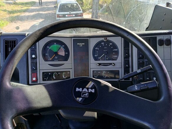2000 MAN F 2000, серый, 1100000 рублей - вид 4
