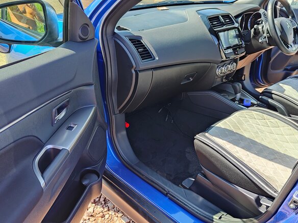 2019 Mitsubishi RVR III Рестайлинг 3, синий, 2500000 рублей - вид 12