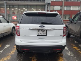 2013 Ford Explorer V, белый, 1980000 рублей, вид 5