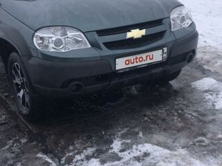 2015 Chevrolet Niva I Рестайлинг, зелёный, 680000 рублей, вид 4