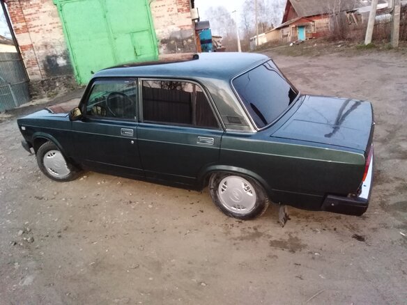 2010 Lada (ВАЗ) 2105, зелёный - вид 3