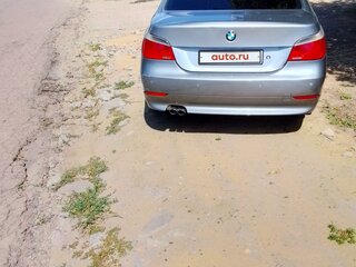 2004 BMW 5 серии 525i V (E60/E61), серый, 1300000 рублей, вид 4
