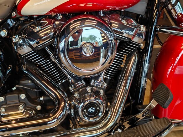 2024 Harley-Davidson Heritage, красный, 4450000 рублей - вид 3