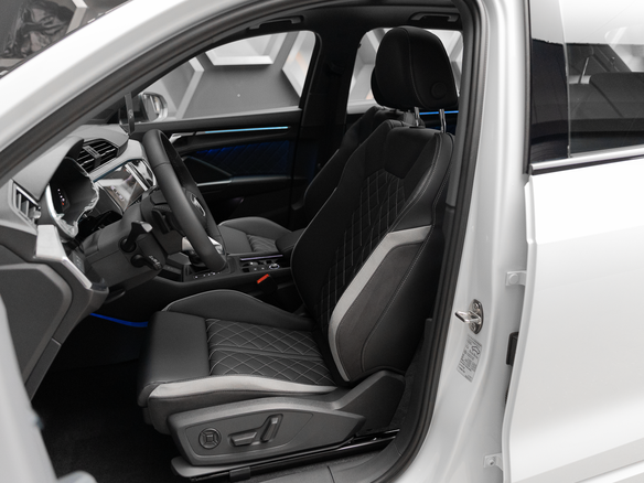 2026 Audi Q3 35 TFSI II (F3), белый, 4050000 рублей - вид 19