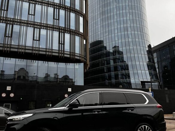 2023 Exeed VX I, зелёный, 2700000 рублей - вид 4