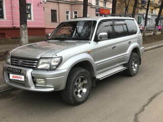 1999 Toyota Land Cruiser Prado 90 Series Рестайлинг, серый, 1800000 рублей, вид 1