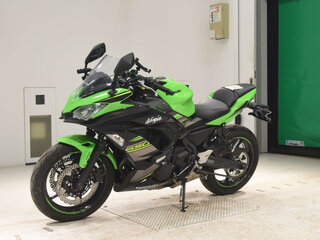 2021 Kawasaki Ninja 650, зелёный, 860000 рублей, вид 4