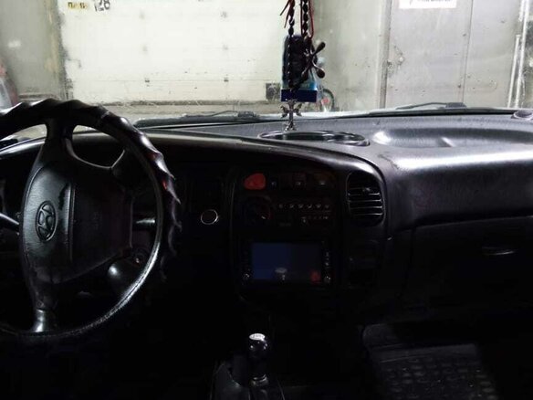 2007 Hyundai H-1 I Рестайлинг, серебристый, 1100000 рублей - вид 10