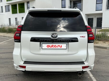2019 Toyota Land Cruiser Prado 150 Series Рестайлинг 2, белый, 5600000 рублей, вид 5