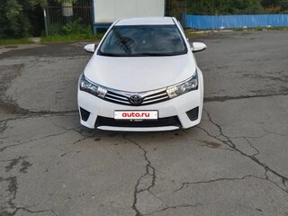 2013 Toyota Corolla XI (E160, E170, E180), белый, 1270000 рублей, вид 1