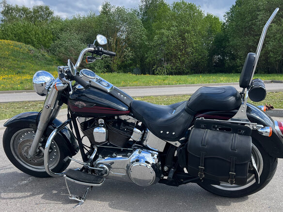 2007 Harley-Davidson Fat Boy, чёрный, 1100000 рублей - вид 1