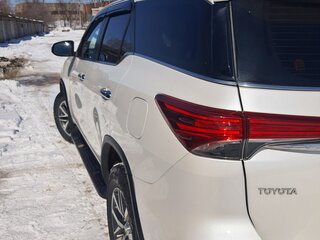 2018 Toyota Fortuner II, белый, 3400000 рублей, вид 5